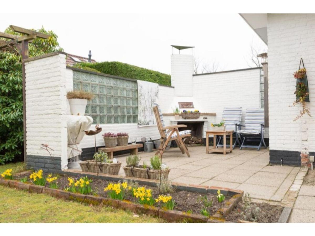 Quiet Location Yet Close To The Beach And Center Large Enclosed Garden Renesse Exterior photo